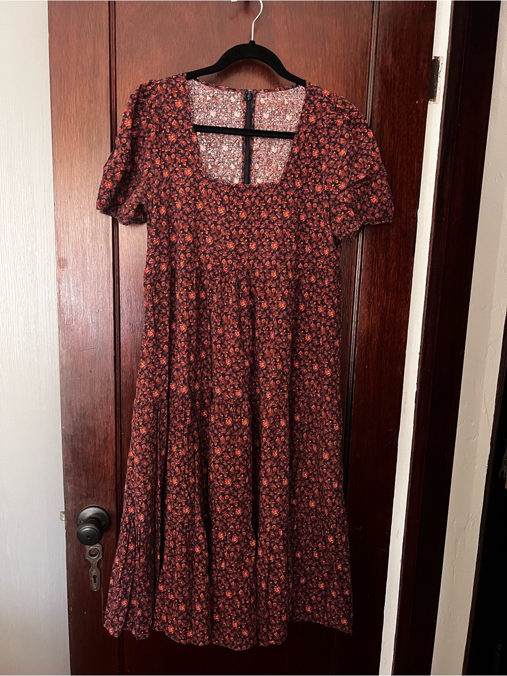 Madewell Aidy Square-Neck Tiered Midi Dress in Orchard Floral warm violet - Picture 6 of 11